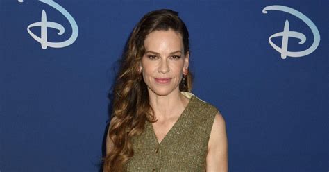 Hilary Swank Nude: Porn Videos & Sex Tapes @ xHamster